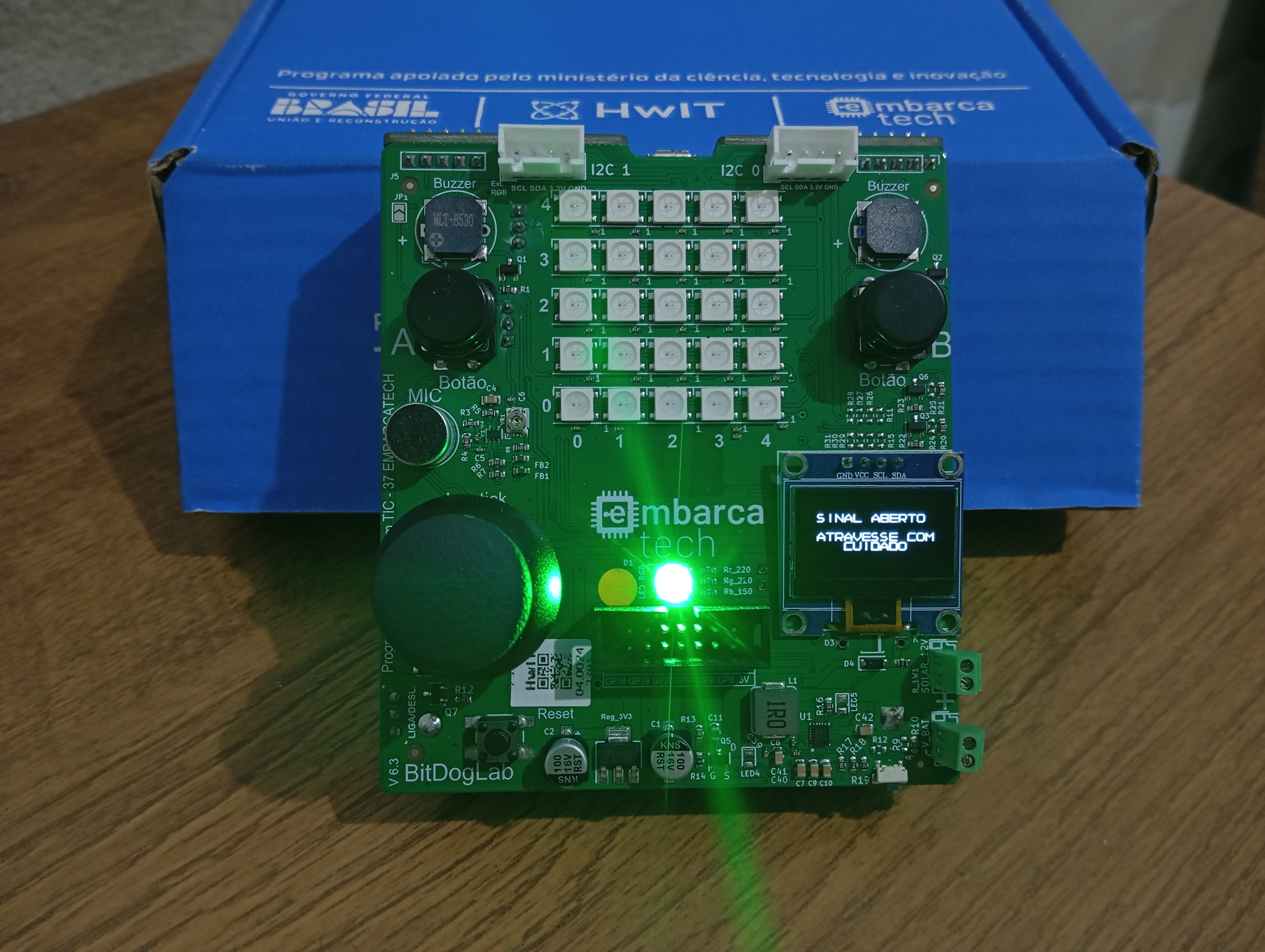 Image of Semáforo Bitdoglab.